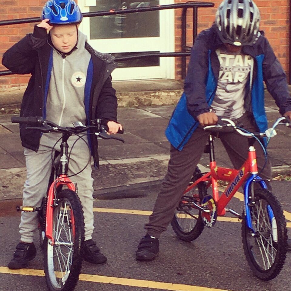OutspokenTrain's tweet photo. We had a fantastic time developing the balance and riding skills of the brilliant people at Peterborough Down Syndrome Group. #cycling #BalanceFirst #cycletraining @PeterboroughCC @BikeabilityUK @BikeabilityT 

https://t.co/TcgZBuhLJ6 https://t.co/0BaEjRKk8I