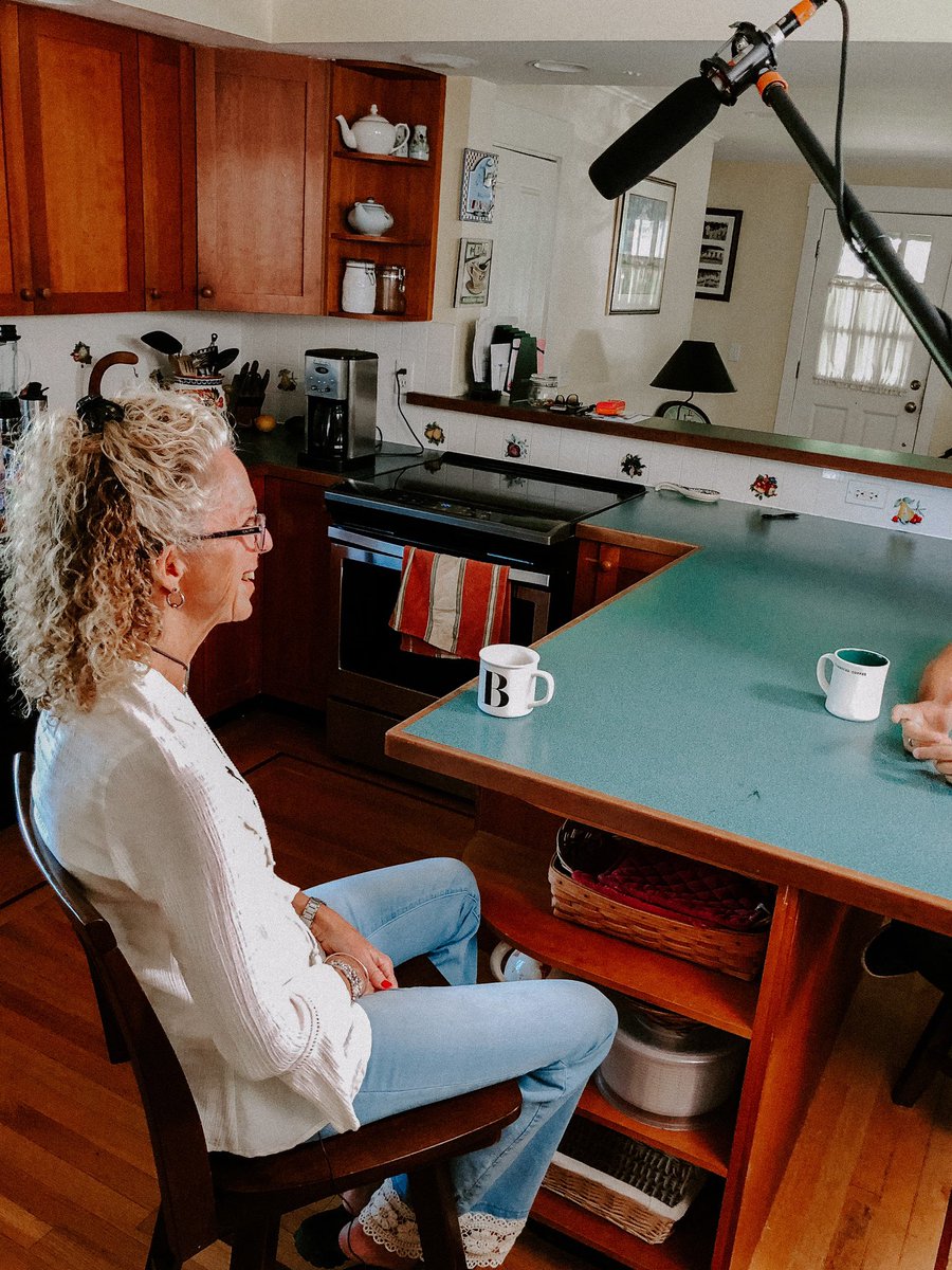 A2Media4's tweet photo. ASquared Media behind the scenes.
-
The focus with the video was to create a testimonial video with a previous client talking about her experience with the company.
@zoomsoundlab @lumix @lumixusa #lumixg85 #zoomh5recorder #commerical #videography #mediacompany https://t.co/1pI8o0ty3Z