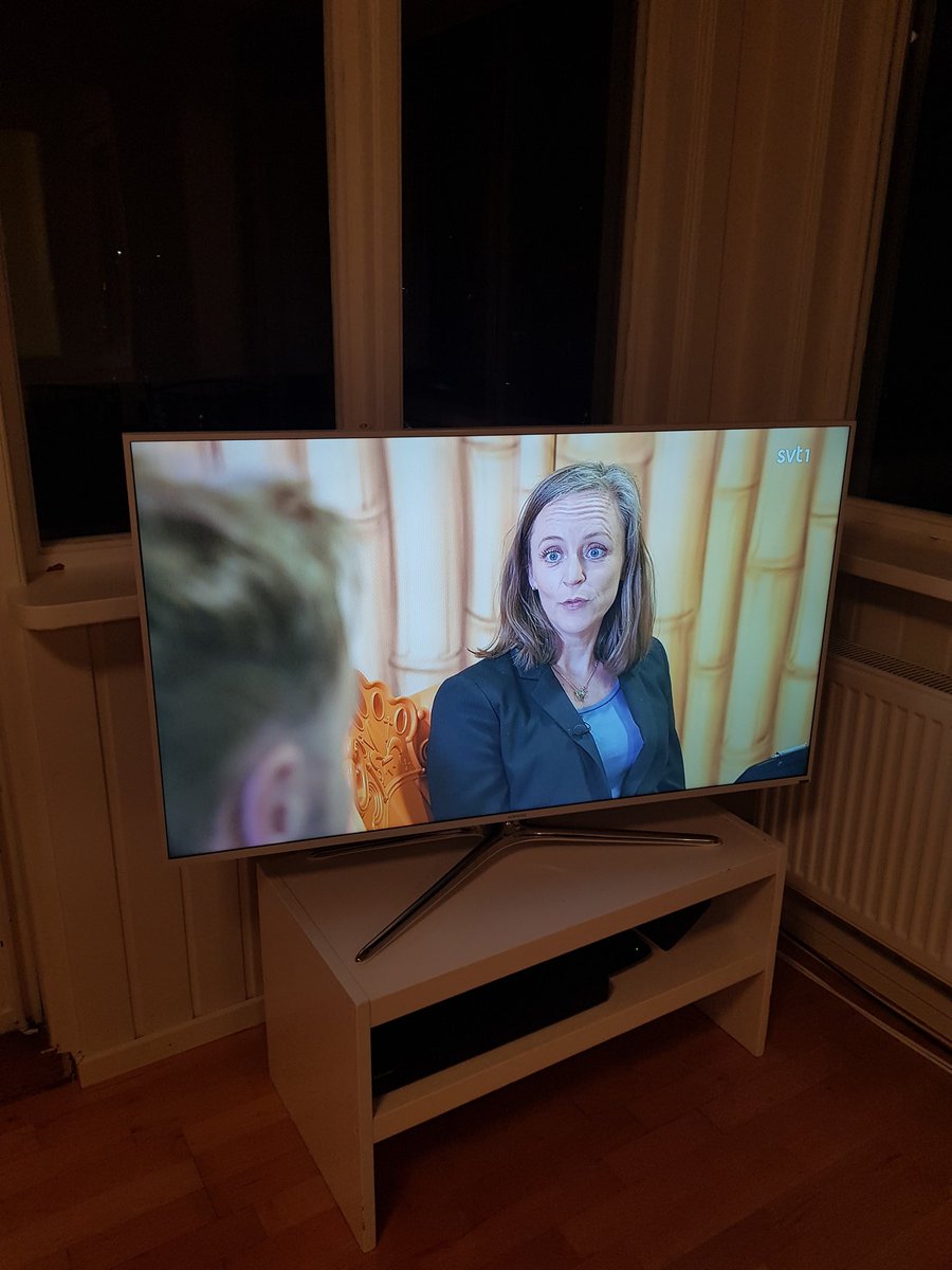 "Godiset är oskyldigt"!
Nej, socker gör inte barn hyperaktiva. Bland annat det handlar dagens Fråga Lund om ca 28 min och 30 sek in i programmet.
svtplay.se/video/23946491…