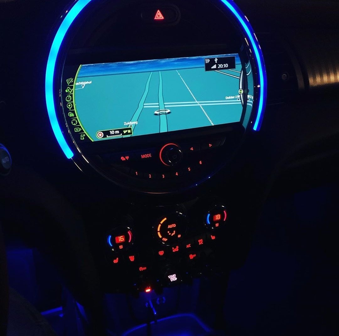 Mijakott's tweet photo. I💙MiniCooper #MiniNight https://t.co/TyYKlp0sOt