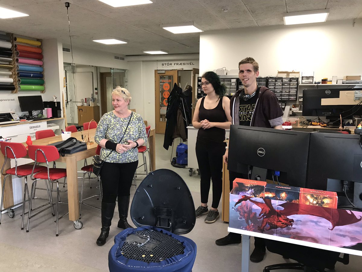 kphakkar's tweet photo. @GrowingMindEdu tutustumassa FabLab Reykjavikiin, joka sijoitettu toisen asteen oppilaitokseen. Opettajan tekevät haastavia projekteja oppijoiden kanssa @kphakkar @Akatemia_STN https://t.co/IHnVZSOQVI