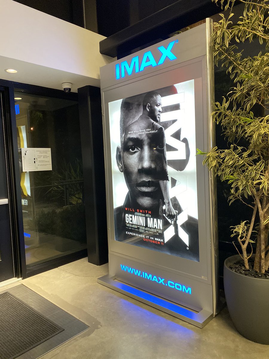 FrontRowFlynn's tweet image. Great night, another awesome #colliderscreenings! Have to go through all my stuff &amp;amp; post, but here’s a few. Such a wild ride, feels like #highframerate 3D #IMAX is the must way to catch #GeminiMan.
