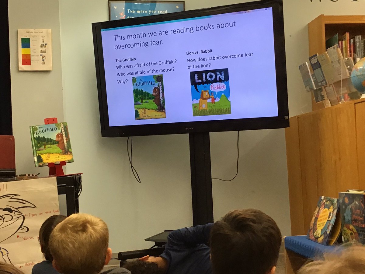 MrsJBurgin's tweet photo. This week’s @APSLibrarians read aloud with @KarenBentall is Lion vs. Rabbit by Alex Latimer! We’re in a reading series about fear, starting with The Gruffalo! Talk with your @OakridgeKinder about stories they know that show a fearful character. #APSReads https://t.co/u5yBhyNMoR