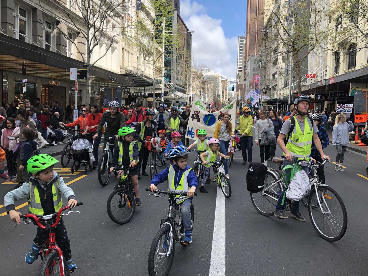 Ten days ago Sust joined the #climatestrike in Auckland. In this week's news article we share our experience and some thoughts on how to keep the momentum going. 

Check it out and tell us about your ideas to turn inspiration into action .

sust.io/news/sust-at-t…