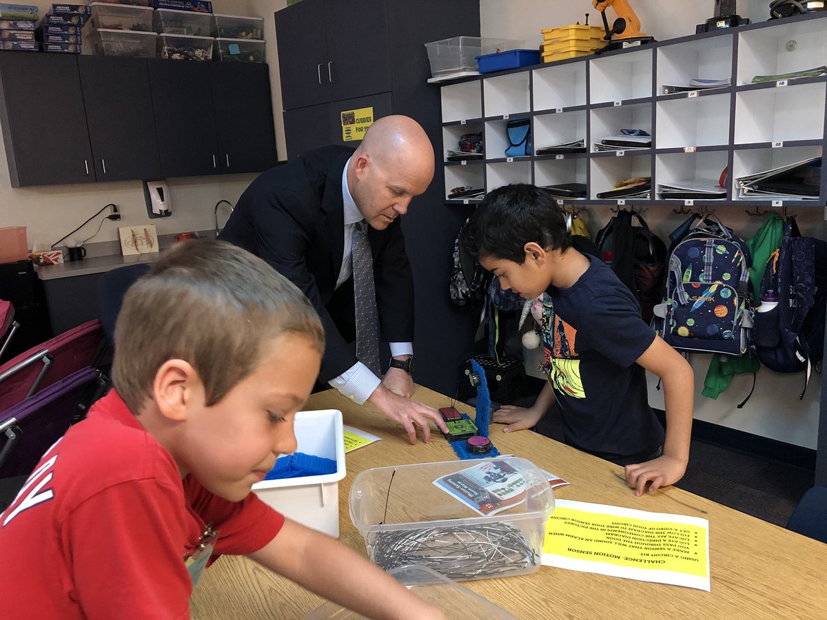 RSDGiftedEd's tweet photo. Thanks for a super visit, Dr. Miles! @RockwoodSupt https://t.co/rg1lMmvupK