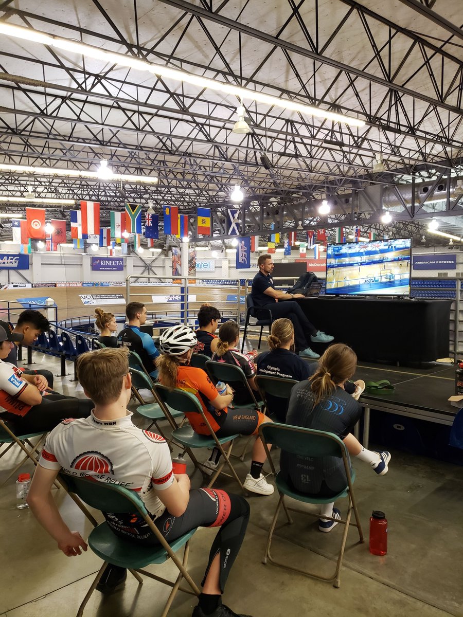 usacycling's tweet photo. Attention Junior & U23 track racers! The #OlympicDevelopmentProgram will be hosting a selection camp at the @VELOSportsCtr in November! The deadline to apply is October 15, 2019. Check the the link below.
https://t.co/3WfqYGDr8e https://t.co/tuhD4E7nT5