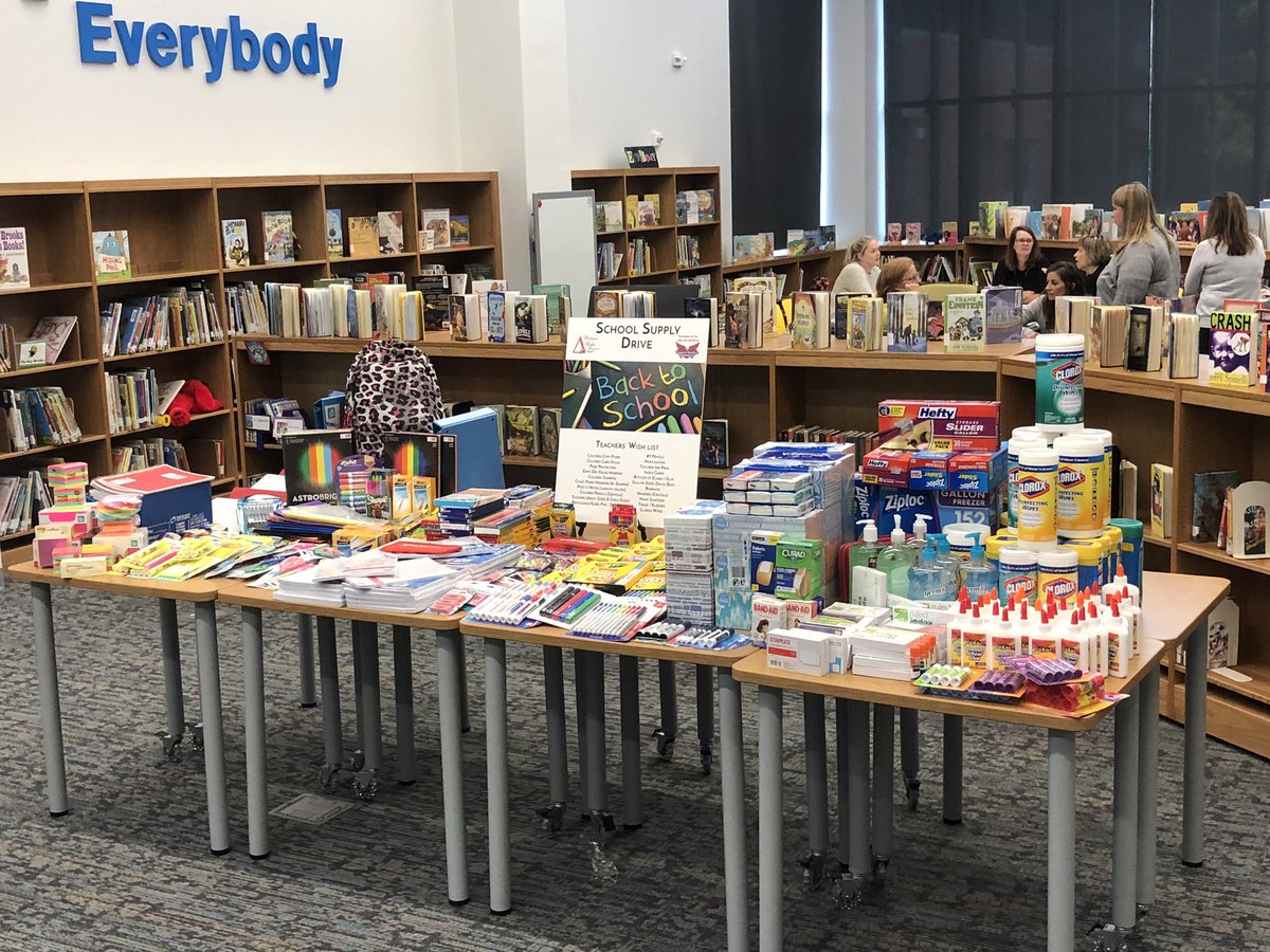 Kelly Swartzel tweet media