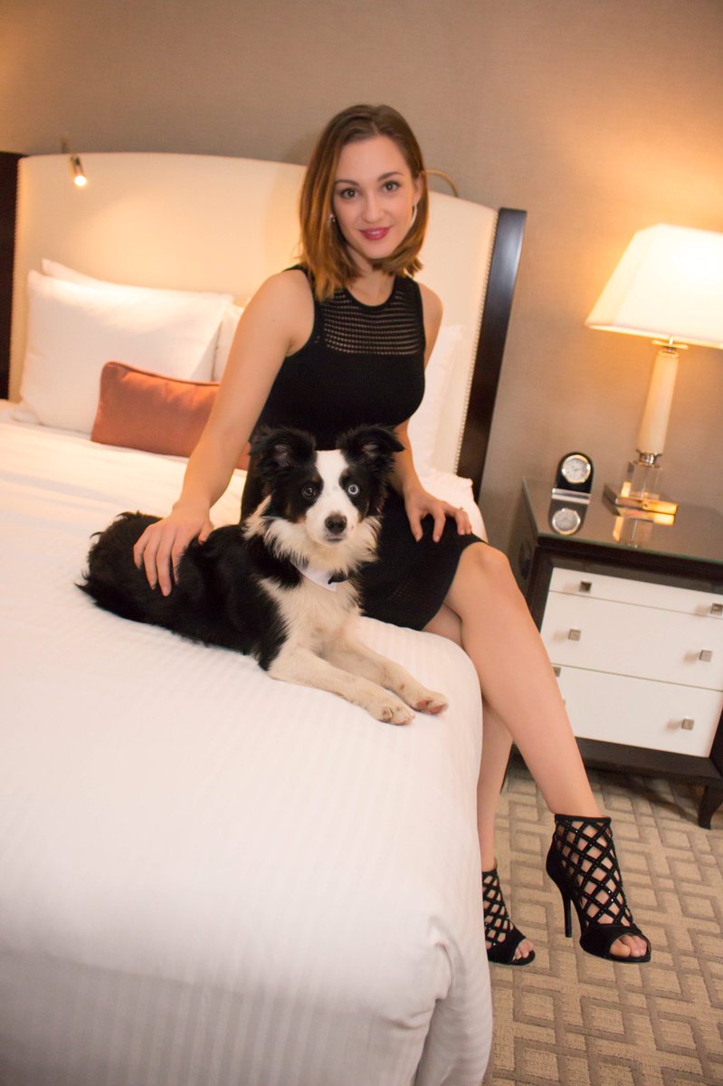 Katie Cleek (@cleekers) on Twitter photo Just a reminder that this photo shoot exists...
📷: <a href="/GetLeashed/">Get Leashed Magazine</a>
#KatBarrell #WynonnaEarp #BernieBarretti Just a reminder that this photo shoot exists...
📷: <a href="/GetLeashed/">Get Leashed Magazine</a>
#KatBarrell #WynonnaEarp #BernieBarretti