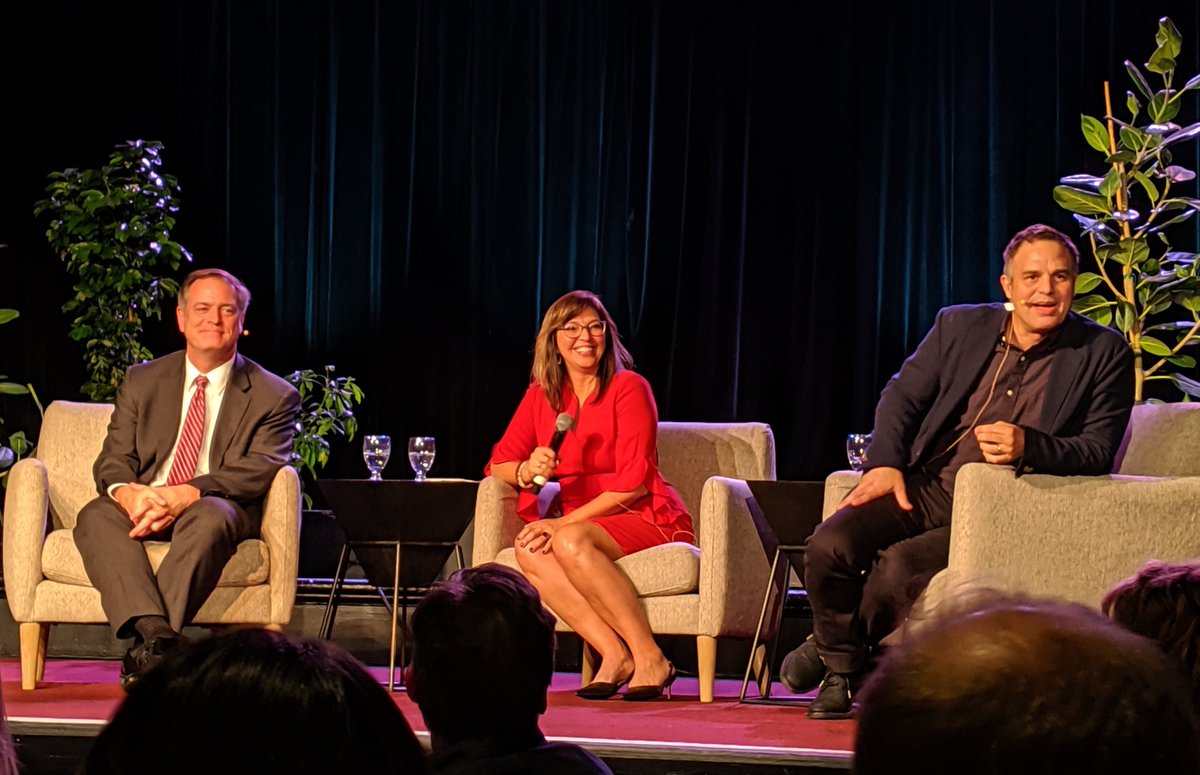 LauraGFrance's tweet photo. Fantastic @ceh4health event last night about the #PFAS chemical crisis, featuring actor/activist @MarkRuffalo and environmental attorney Robert Bilott, moderated by Monica Silva-Gutierrez!
#sustainability #health #law #AudaciousAction #DarkWaters
https://t.co/AXmqVcvBrW https://t.co/JcJn2B2rEb