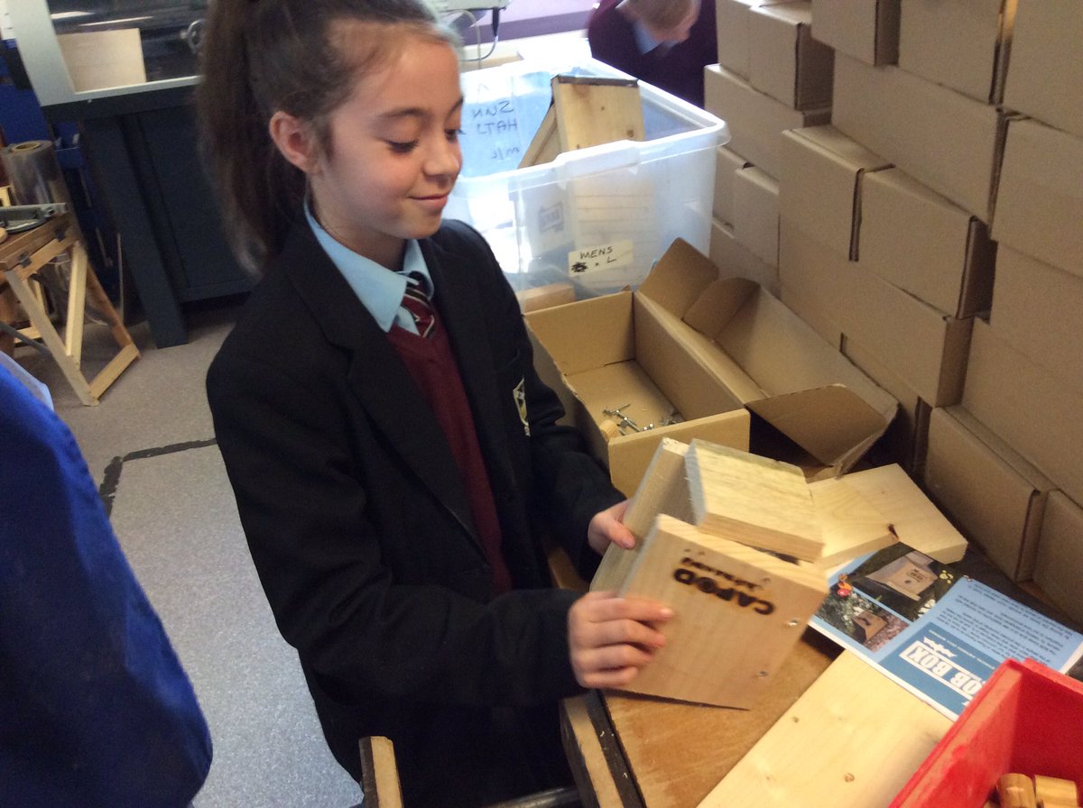 MrWilliamsRE's tweet photo. Thanks to Steve from the Laudato Si' centre for joining @SARCHSofficial Mission Week! After lots of talks, the tech rooms were taken over for the assembly of BOB (Bird or Bat) Boxes. Boxes on sale in school soon for £10 and all profits will go towards our Advent CAFOD Challenge! https://t.co/j7LMP82ZAU