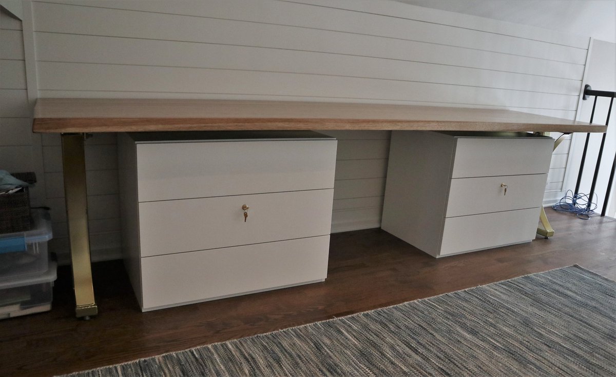 HandmadeTables's tweet photo. Our tables make great desks, as well!
#CustomDesks #MetalBase #HomeOffice #OfficeFurniture #MadeInAmerica #ShopSmall #Rustic #Desks #Hickory #PowderCoating https://t.co/g7fuVh2T9s
