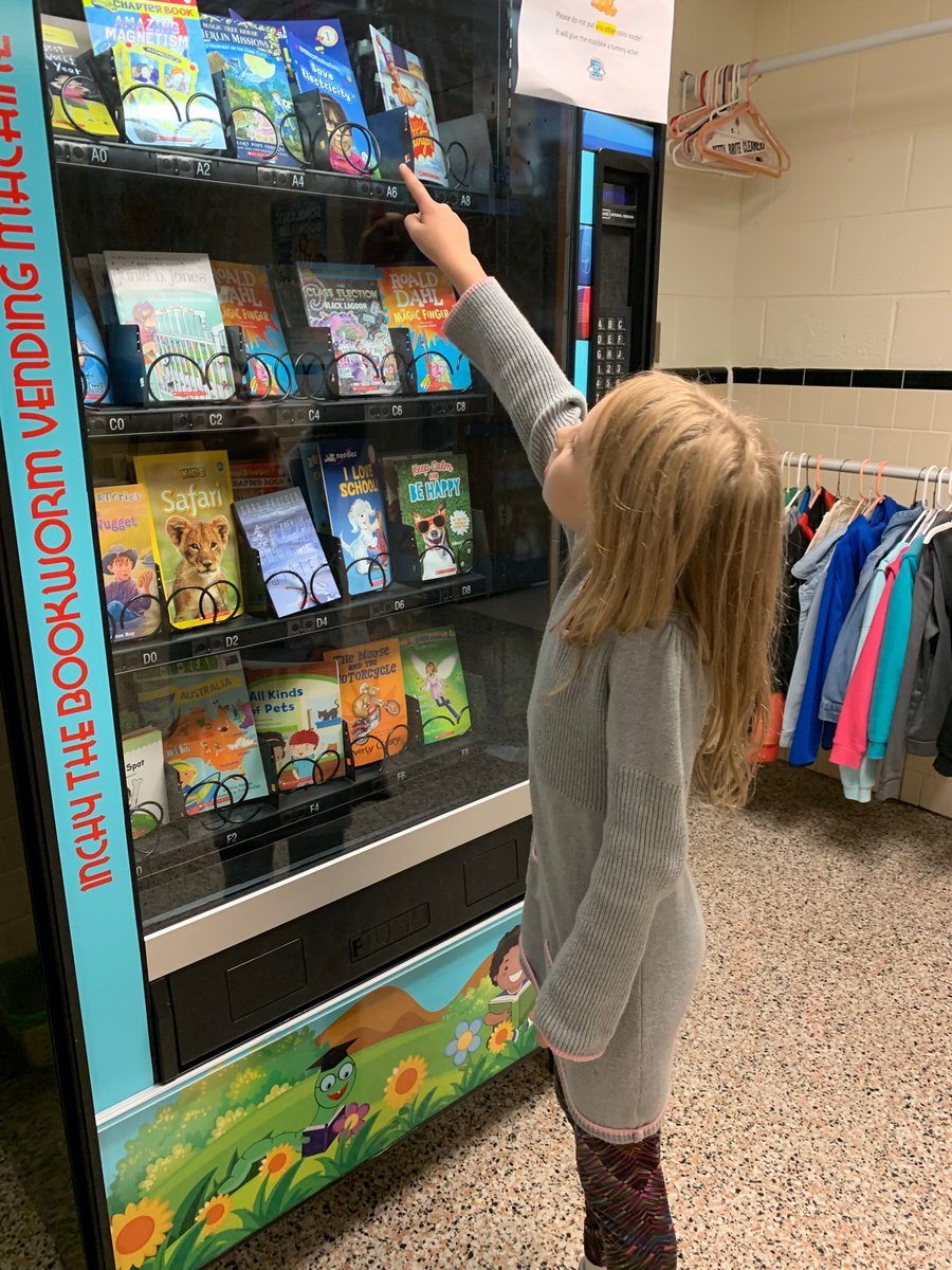 GRES_Principal's tweet photo. Way to go Parker - best effort running the mile in P.E.! #positivecall #goldcoin #teamcurtis #oneccps https://t.co/JSQ8rQXJef
