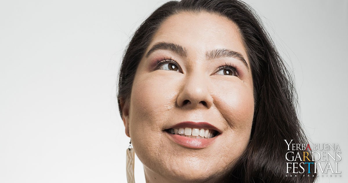 YBGFestival's tweet photo. #IndigenousPeoplesDay is Mon. 10/14! Feat. Indigenous artists: Teokalli Aztec Dancers, Hinewirangi Kohu (Maori), Round Valley Traditional Dancers & Round Valley Feather Dancers (Pomo), @jackiecomedy (Washoe & Paiute)
#TheContinuousThread #2019AmericanIndianInitiative #RedPower https://t.co/xJMu5Njkyn