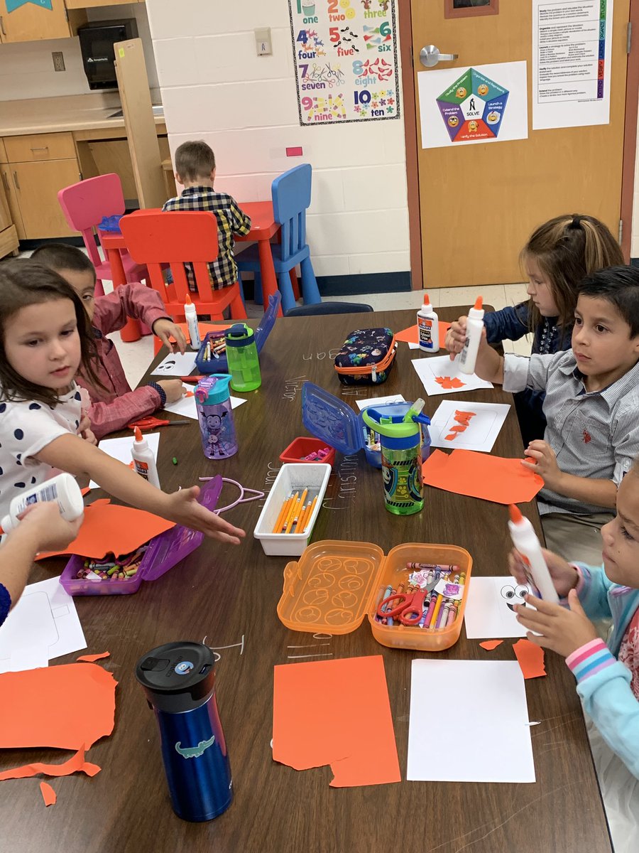 trevino_gladys's tweet image. Our smallest Wranglers creating their own Spookley! We learned about how accepting everyone’s differences makes us good friends. Kinder guidance is so much fun!! 🎃@WardWranglers @NISDCounseling @NISDLongoria @sundaydnelson @paul22175 #spookley
