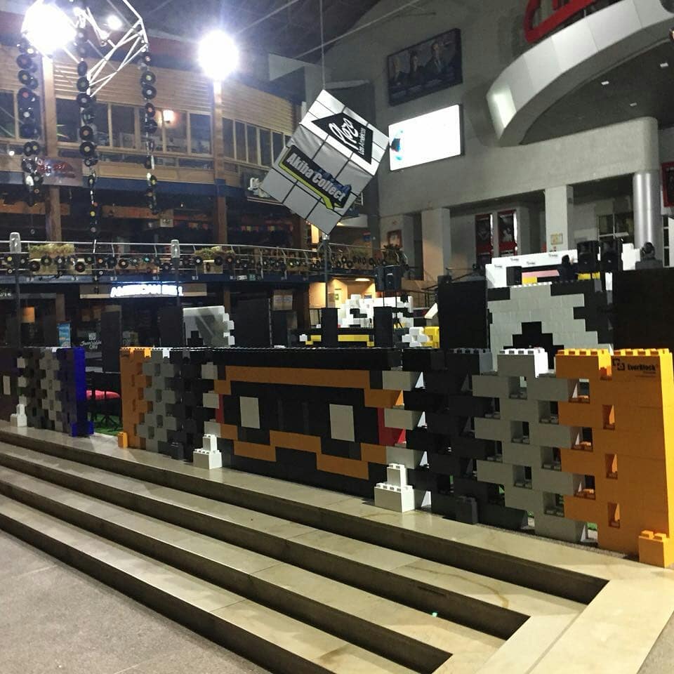 EverBlock's tweet photo. Create beautiful &amp; #fun attention-grabbing #event #decor using #EverBlock!
#decor #vinyl #djbooth #party #cassette #modularblocks #eventdesign #exhibitdesign #exhibitideas #exhibitbuild #eventplanner #eventcoordinator #bigblocks #specialevent #tradeshowdesign #tradeshowdecor #80s https://t.co/3zLA3LskFJ