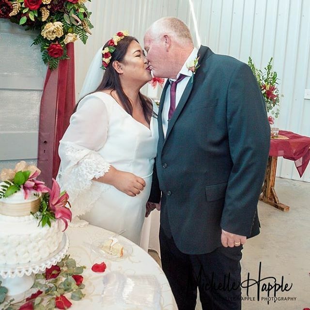 MichelleHapple's tweet photo. Michelle &amp; Dewey are on the blog. Stop on over to see a sweet simple East Texas Elopement ❤️
https://t.co/YUpOAGqp8z https://t.co/4494smd62V https://t.co/9XzXo8Odaw