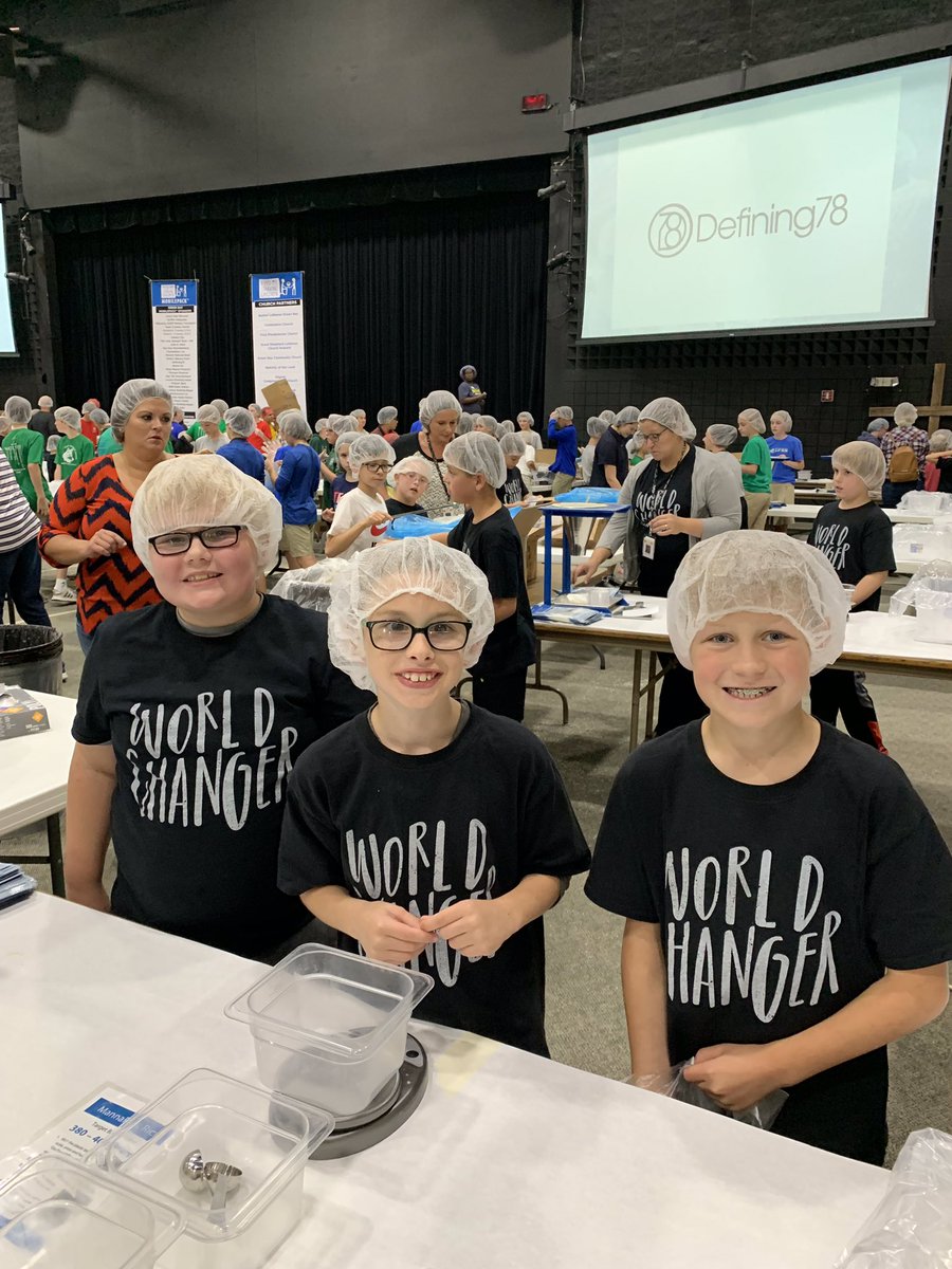 BHVanEnkevort4's tweet photo. What an absolutely amazing experience this afternoon at the “Feed My Starving Children” event! These 4th graders worked hard and in the end, over 73,000 meals were packaged for children in need. #worldchangers #bhsailors #authenticlearningexperience https://t.co/fxhAqyV1f2