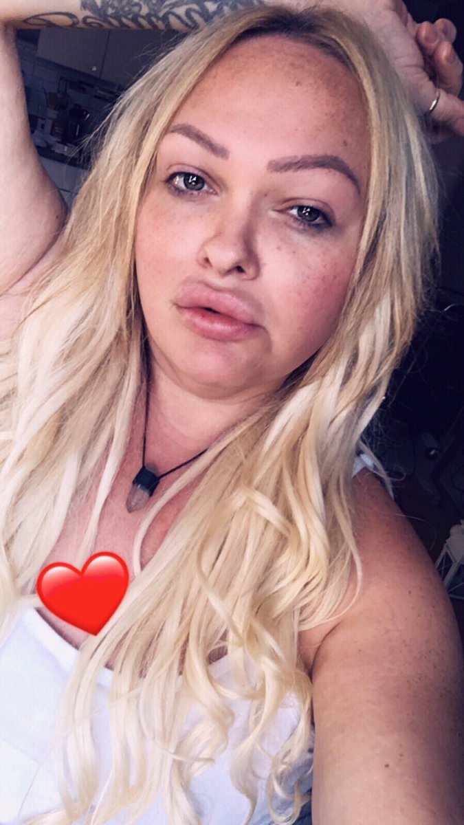 themyastone's tweet photo. Maybe some girls aren’t meant to be tamed . maybe some girls are meant to be wild Until they find someone they are meant to run wild with 💋 https://t.co/Wr0AKiGVn9