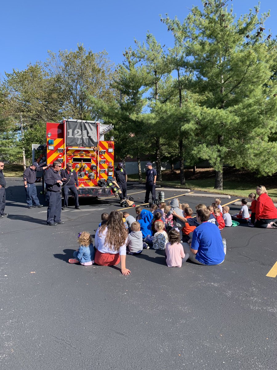 CCLSHamilton's tweet photo. Prince of Peace early childhood campus learned all about fire safety today and got a special visit from the Crestwood Fire Dept!  We even got to spray the fireman’s hose!! @CCLSChargers https://t.co/VTxfkRfPKU