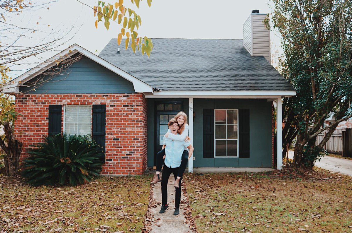 Real estate is still the best investment you can make today, millionaires say—here's why cnb.cx/2nA40x1 #TimElmes #ElmesGroup #fortlauderdale #waterfrontestates #luxuryrealestate #luxuryliving #realestate #luxuryrealtors #milliondollarhomes