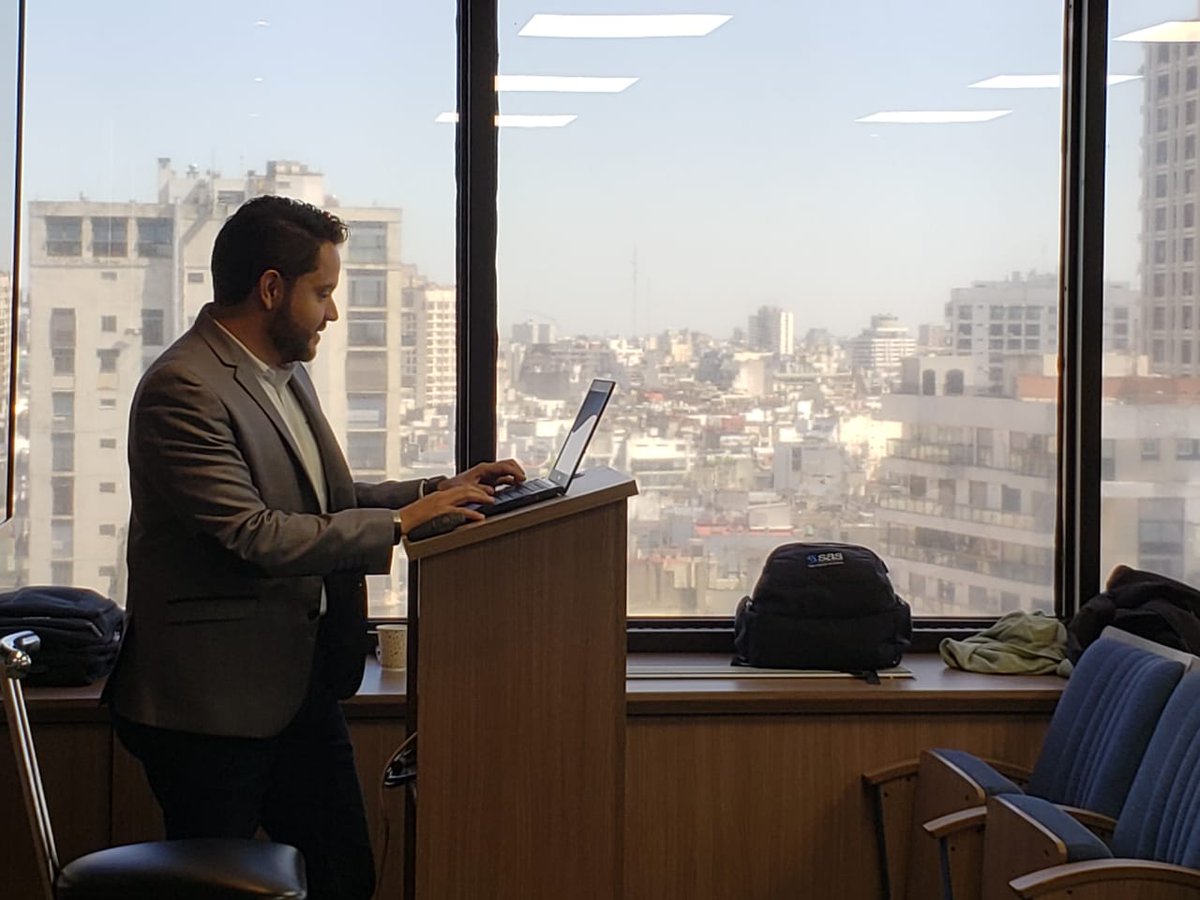 Continuamos en Argentina con un nuevo workshop en 
<a href="/SASArgentina/">SAS Argentina</a> de #DataManagement con nuestro CEO 
<a href="/juanfdobedoya/">Juan Bedoya</a> compartiendo sus conocimientos y experiencias. #PREDICTIVA #workshopsas