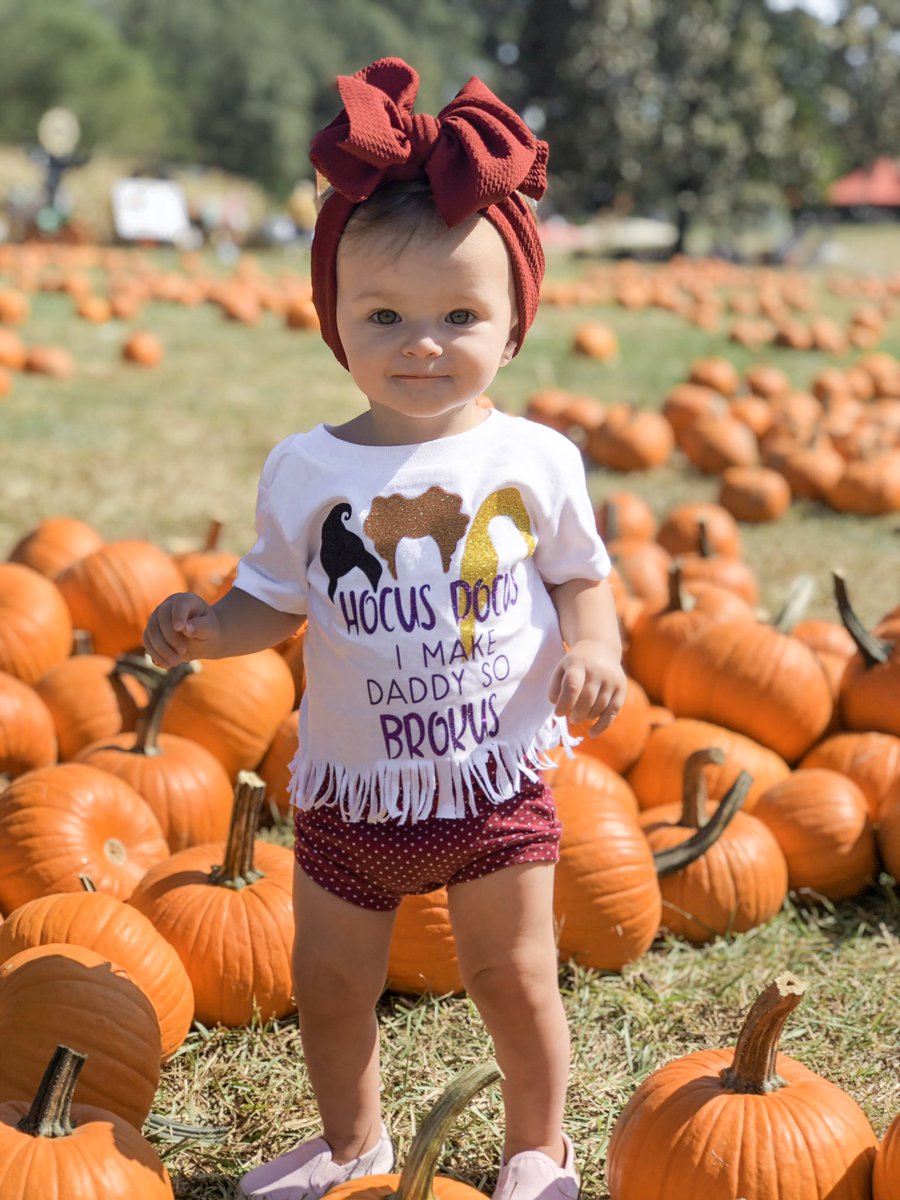 eeemilyyy__'s tweet photo. Baby model? https://t.co/RzRpgbWczL