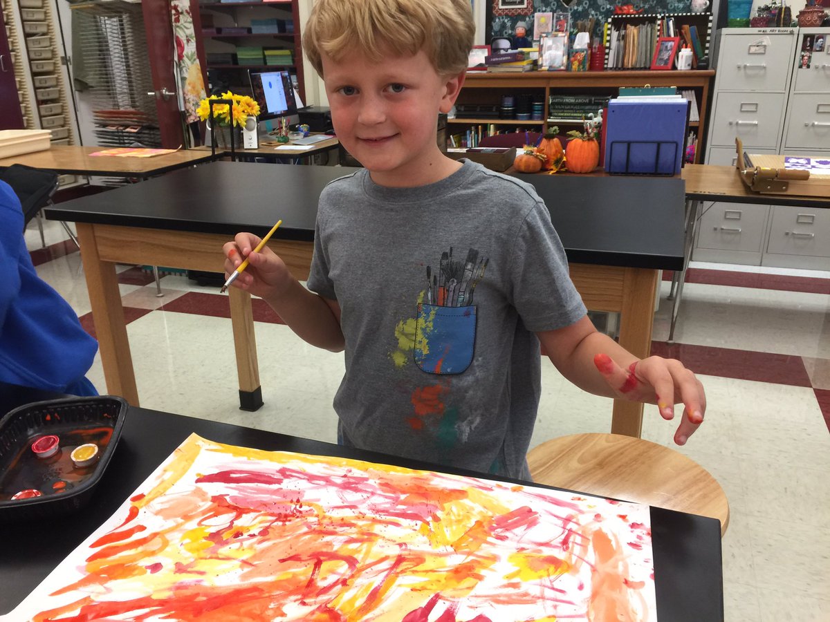 It was the perfect day to wear this shirt. It’s all about painting and that was just what we were doing in art class today!! Fun!