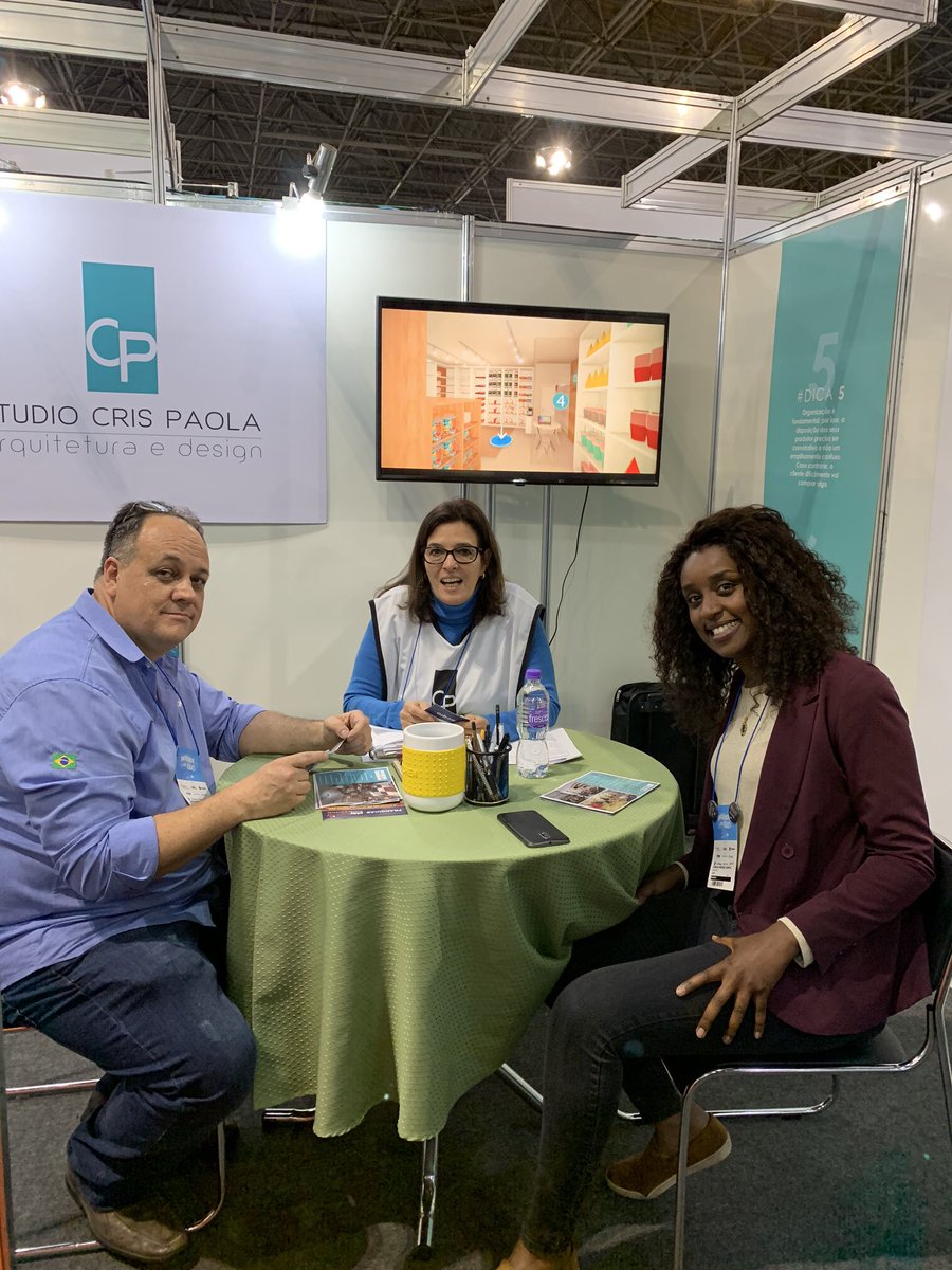 studiocrispaola's tweet photo. Presente na feira do Sebrae Empreendedor consultorias e histórias divididas! Equipe afinada https://t.co/zUnR7zJ1Dc