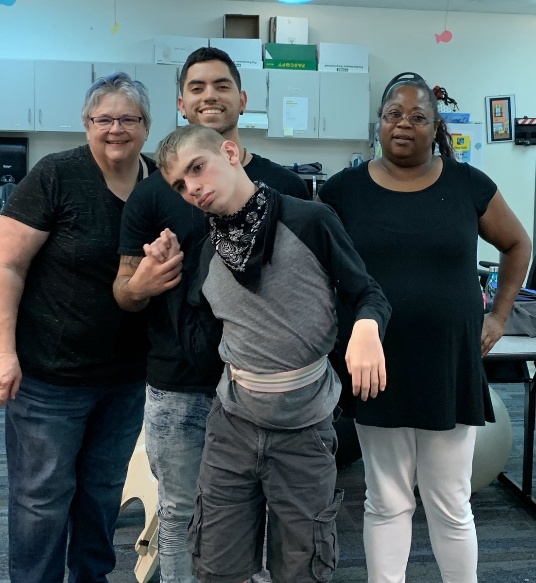 ONWcbr2's tweet image. Homecoming week at ONW! We know it’s twin day, but we all decided to twin! @ONWHSwebsite @olatheschools @olathenewed #rpoehoco2019 #cbr2