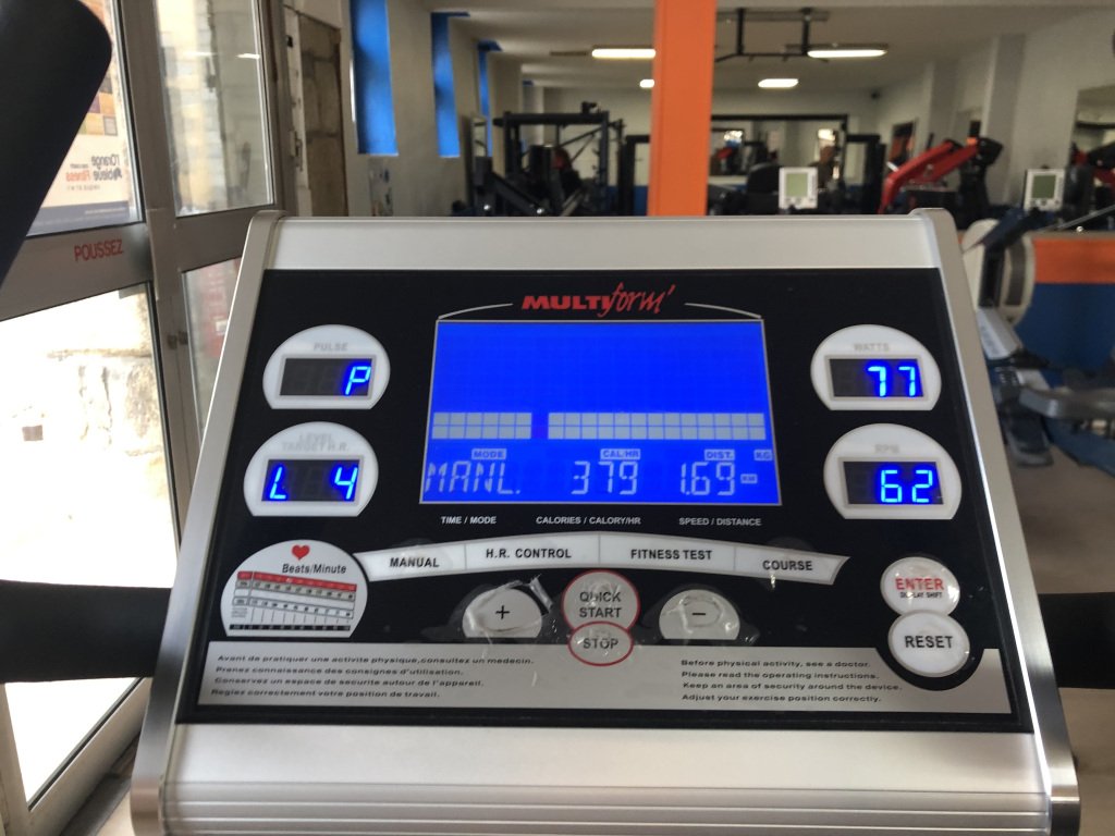 Lundi, semaine de repos ezhikorn.wordpress.com/2019/10/08/lun…