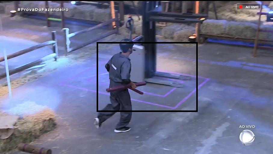 catbaby_b's tweet image. "Só pode ir desamarrar o nó se estiver devidamente estacionada na área delmitada.

Porque fazem regras se só servem para quem não querem que conclua a prova? MANIPULAÇÃO, eu não aguento MAIS, chega!!!!

#Afazenda #ProvaDoFazendeiro  #Afazenda11