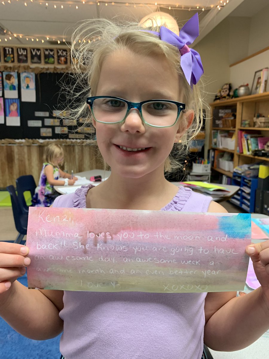 MissB🐝 tweet media