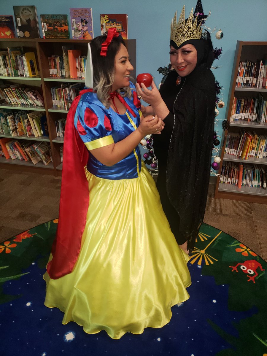 MinnieAlvi's tweet photo. It feels great to show off some spirit to create a smile on a students face; and a smile in a student has no price. 
#Good_vs_Evil #TISD_PROUD #Homecoming_Week2019 https://t.co/fm5nZz6GNF