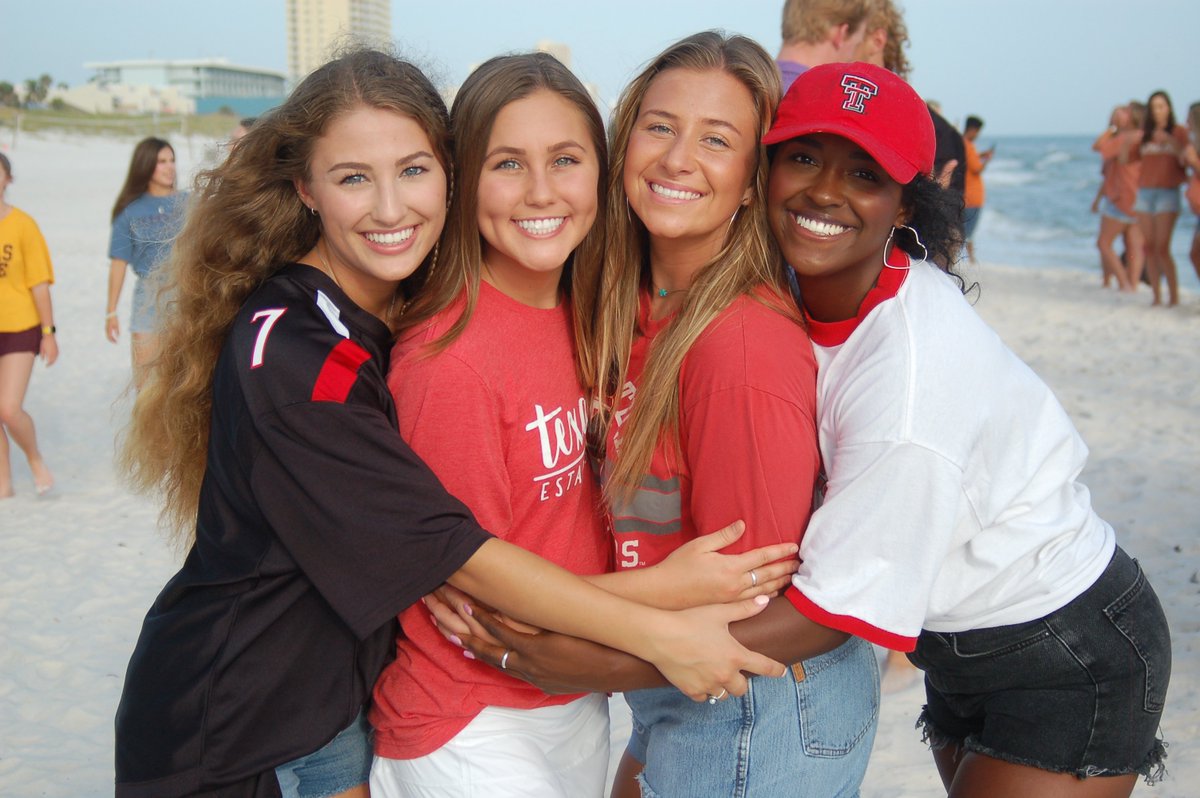 These <a href="/TexasTechPiPhi/">Texas Tech Pi Phi</a> spent 9 weeks in PCB, FL with Texas Tech StuMo. They spent their days working at the local Waffle House and resort collections at Edgewater Beach. In the evenings, they came together to be challenged as upcoming leaders. #PiPhiLeaders, you make us proud!