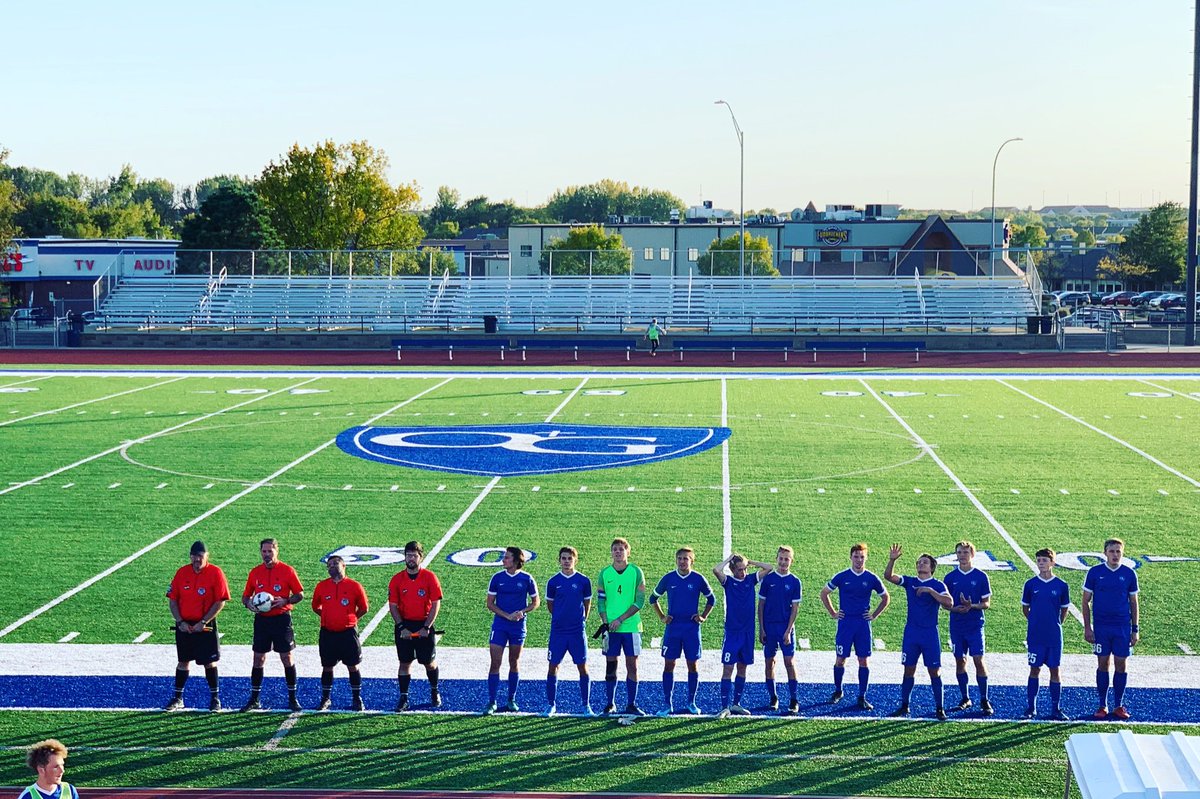 OGBoysSoccer's tweet image. Game time! Goooo Knights!

#ogboyssoccer #soccer #sdsoccer #goknights #ogorman #ogormanknights #lovesoccer @OGHSKnights