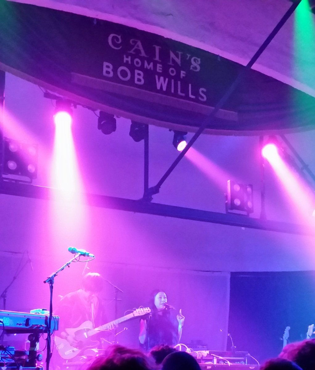 slam_life's tweet photo. Great performance by @dustinwong and @tm_meandcat last night at Cain's Ballroom! https://t.co/sgWZDdaoRl