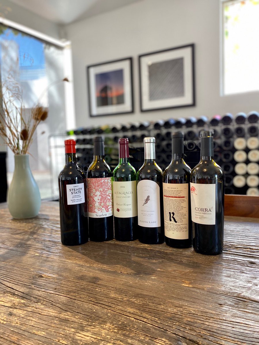KerrinLaz's tweet photo. Artisan tasting lineup for new wine friends was a success🍷 #winetasting #yountville #tastingroom #wineshop #groundedwineco #mcgahvineyard #eiselevineyard #flyingladywine #realmcellars #corrawines #wine #wineries #napavalley #winecountry #winetravel #visitnapavalley https://t.co/77cavwuGFi