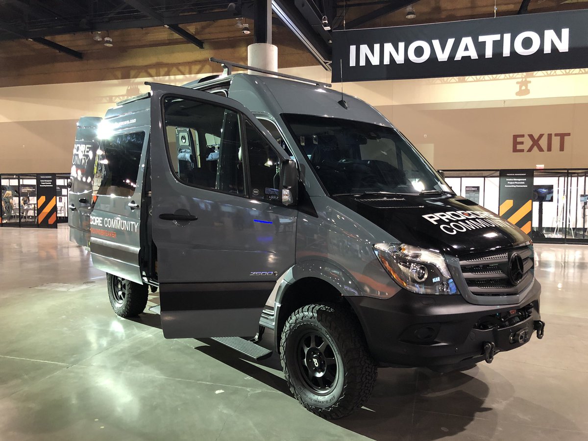 HingePoint tweet media