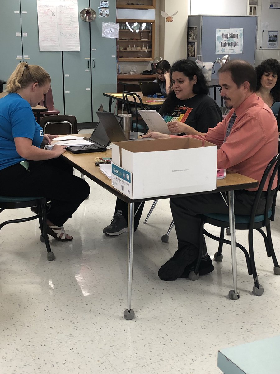 KellieMcclarty's tweet image. It’s a blackout week... which means no official meetings but I caught these amazing science teachers PLCing today. They said, we ”NEED” to PLC. #dedication #vcsplc #bettertogether @kc712 @StembergerLaRu