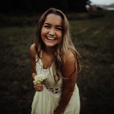 #NewProfilePic
 <a href="/mallori_brooke/">brooklyn 📸</a> <3