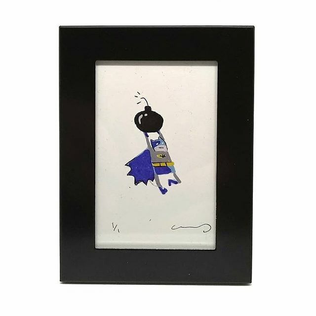 elisawikey's tweet photo. Bomb.
Throwback to this cute af custom tiny framed thing. You can get your own custom from my web store! The link is always active and in my profile.
#elisawikey #mini #batman #commission #miniature #framed #tinyframedthings https://t.co/IIWWQpeoQE https://t.co/wrmkvfm00C