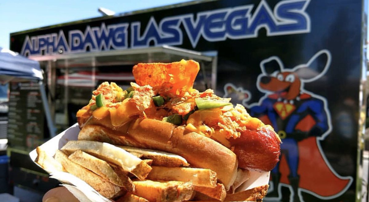 tenayacreek's tweet photo. We have @alphadawg_lv πππ out here at #thecreek for #pintnight π» both starting at 6pm #beerandhotdogs
.
.
.
.
.
#vegasbeer #craftbeer #tenayacreekbrewery #lasvegas #beer #workharddrinkbeer #thecreek #beerstagram #beerthirty #kegs #downtownlasvegas #beerlife https://t.co/SjZf3D6Uln