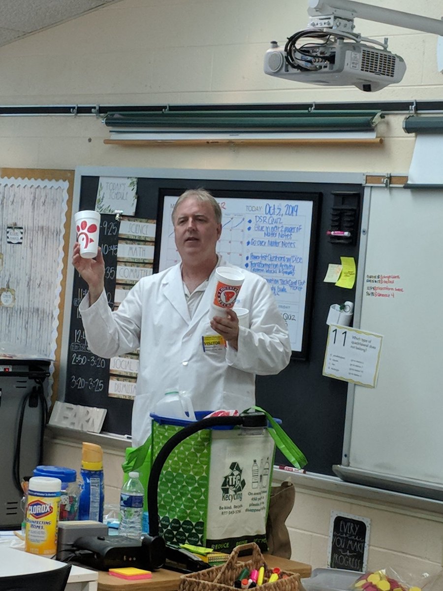 adcockhome's tweet photo. Thank you to @CVWMA2 for bringing #YoungScientists to #PCPS elementary schools to inspire our students to recycle. #WeCanMakeaDifference https://t.co/CQR6oO86Sv
