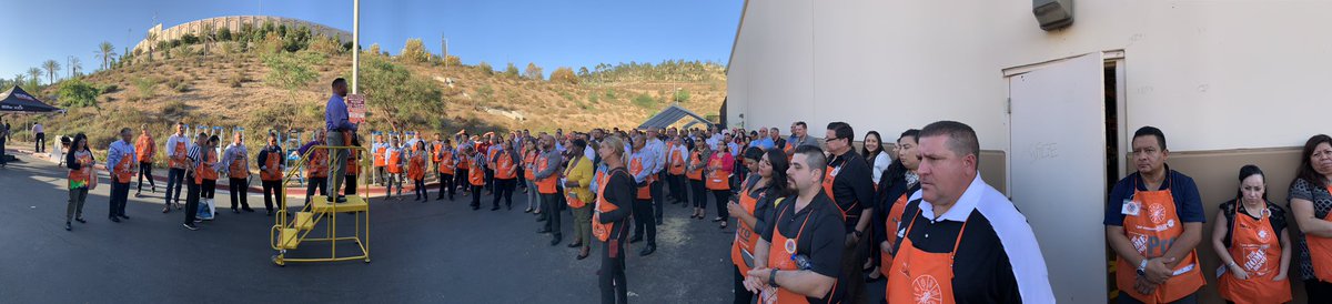 Awesome PacCentral Alignment Walk today with <a href="/Haydnchilcott/">Haydn Chilcott</a>, RVP Scott Jacobson &amp; team at store 8463 West Covina, CA! OSA, Specialty &amp; Events!!