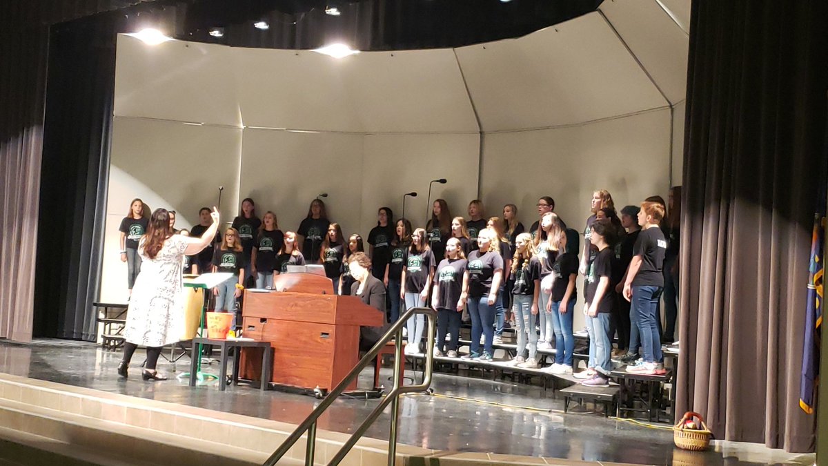 EducatorTPorter's tweet photo. 7th & 8th fall vocal music concert #falconTALENT @DNMSFalcons @DerbySchoolsKS https://t.co/5P8Gstkngz
