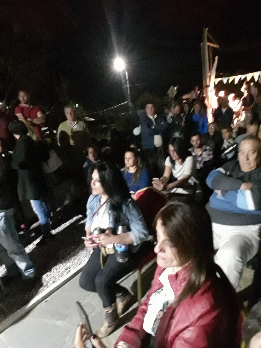 MLaventureO's tweet photo. Inaugurando #Casa20 en Piriápolis.
#EsAhora
Gracias @Antia_Enrique por acompañarnos #loquenosune @PNACIONAL @LuisLacallePou @beatrizargimon @lista20maldo @HualdeJose @MLaventureO https://t.co/cGo0xbwSRK