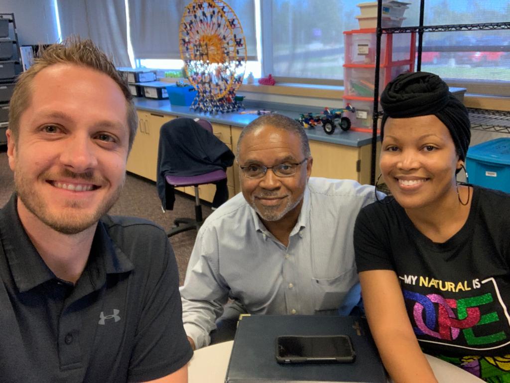 classintercom's tweet photo. Excited to have @ESD_159 join the #contentgen community to give their students the opportunity to learn how to create valuable content to help share their school's story! 📲📸🖥

#stuvoice #WeAreESD159 https://t.co/fTrQm15uqV