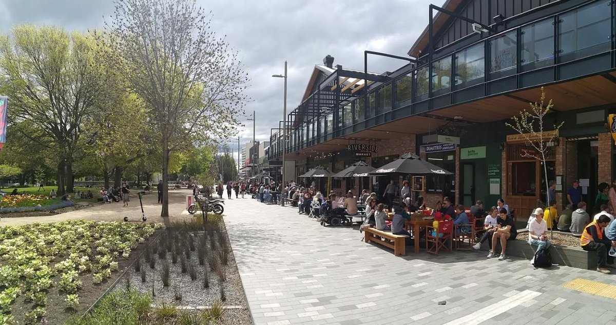 NickLovettNZ's tweet image. Oxford Terrace, Christchurch 2007 vs 2019: