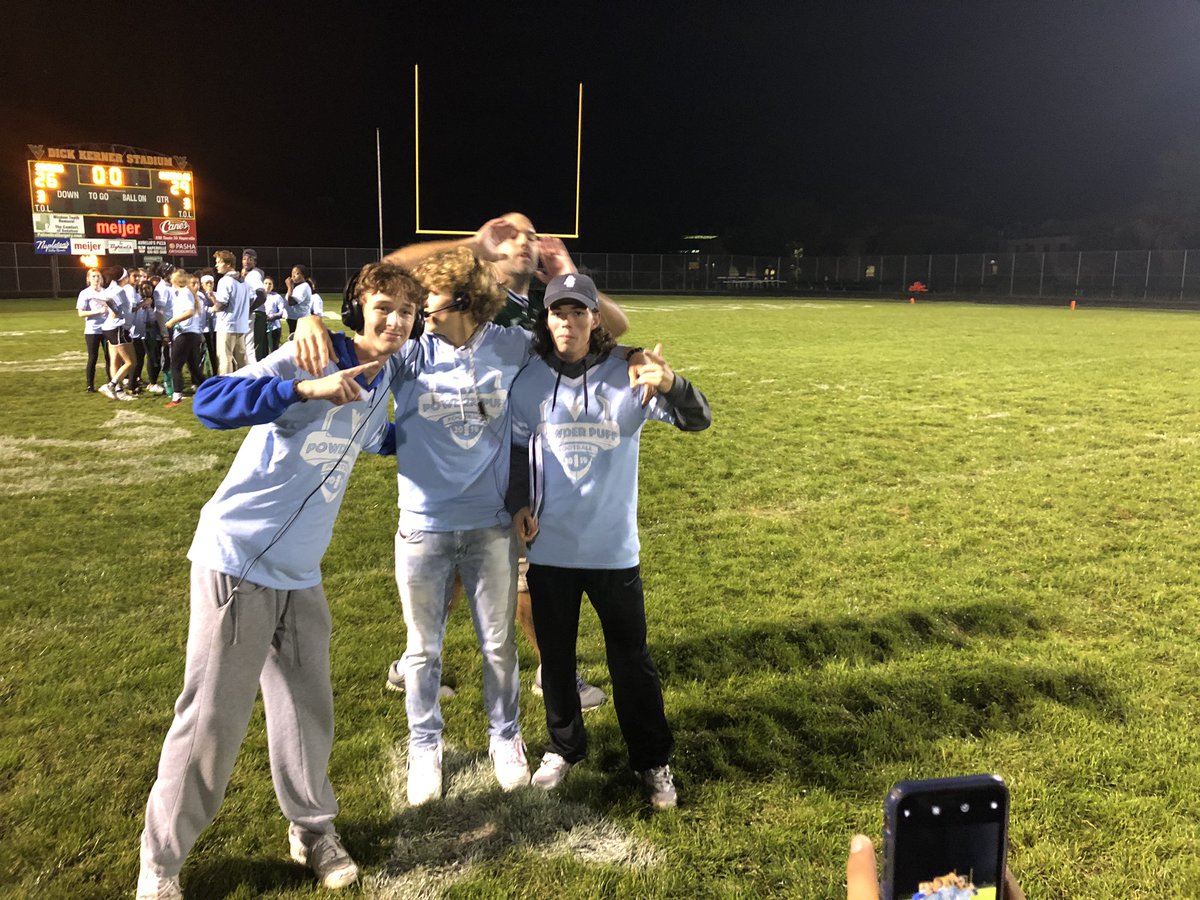 WaubonsieValley's tweet photo. First ever for the WV Powder Programs history, Sophomores take the W with a touchdown in the last few secs of the game... congrats to the players and the coaches!  #BeWV #WVHoCo2019 https://t.co/ixPKNwQ8df