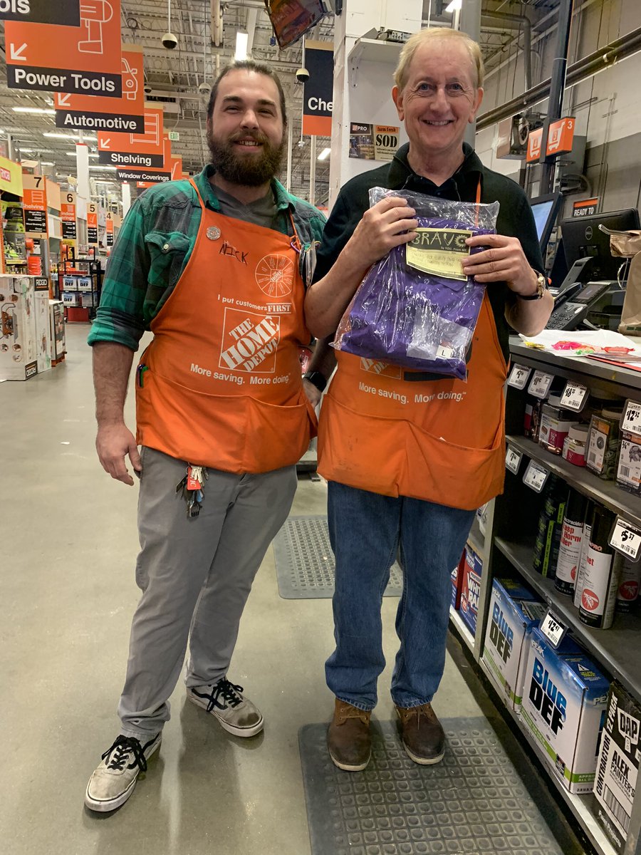 4641 front end tweet media